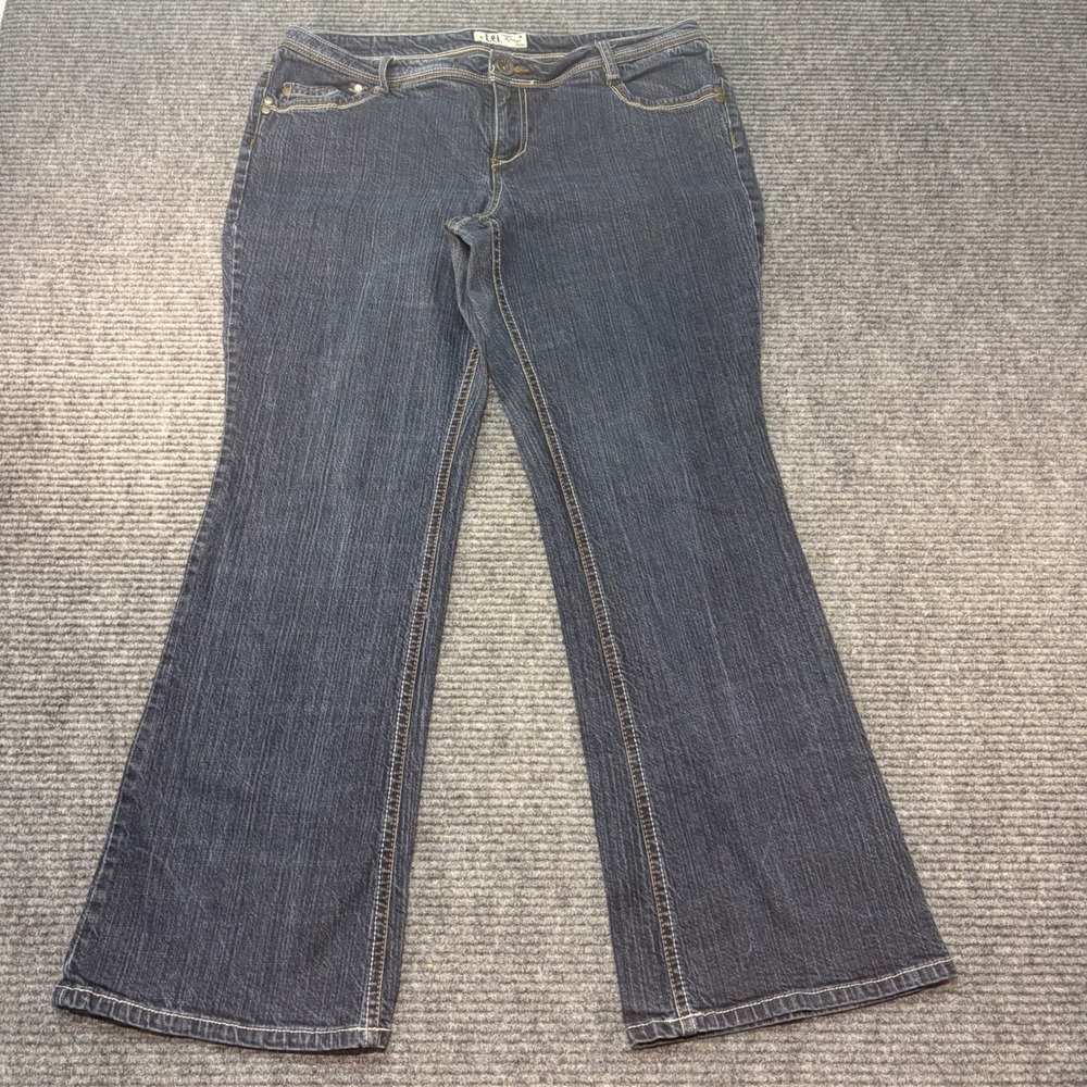 L.E.I. Sophia Hiphugger Flare Jeans Dark Wash Junior Plus Size 17 Blue Denim